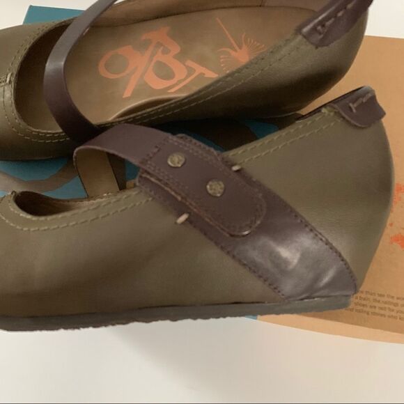 OtBt Salem Wedges  - Picture 4 of 7